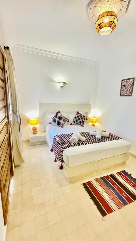 Chambre Double avec Salle de Bains Privative 3 - Chambre Double avec Salle de Bains Privative 1